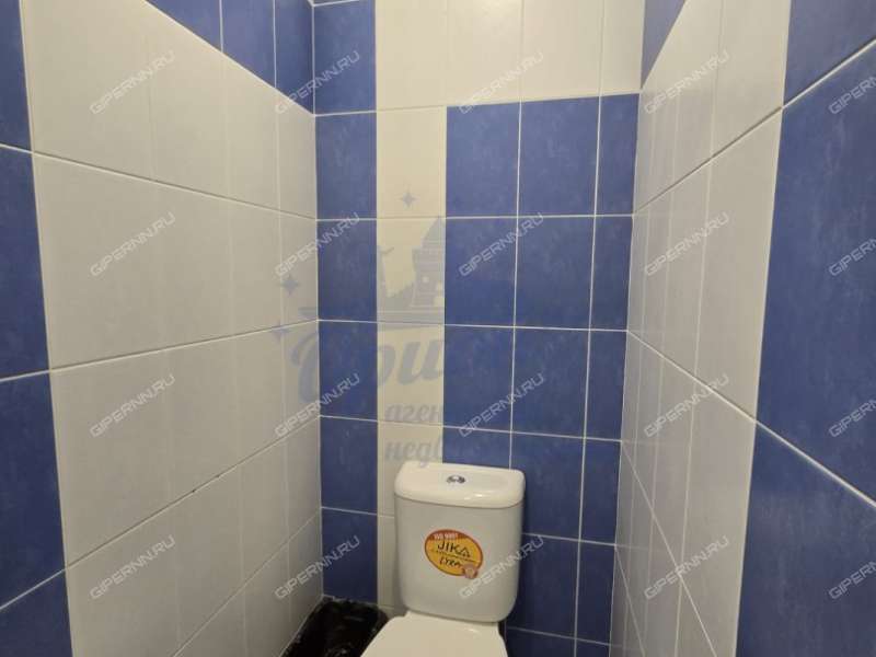 помещение под помещение свободного назначения на улице Максима Горького