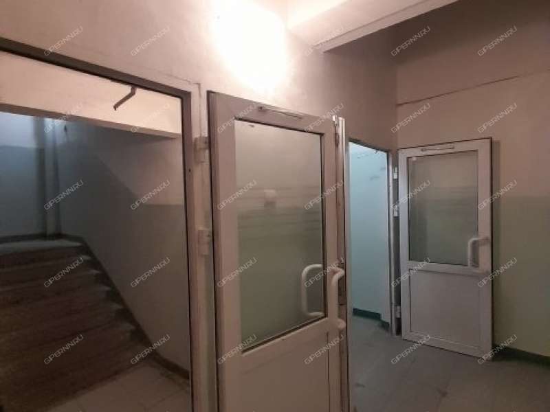 трёхкомнатная квартира на улице Максима Горького дом 152