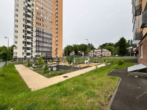 3-komnatnaya-ul-vladimira-luzyanina-d-2 фото