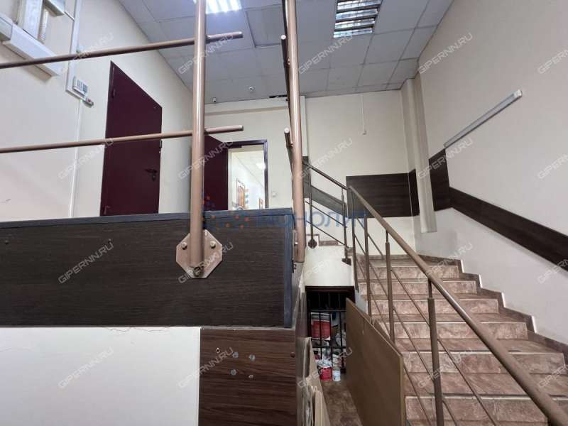 помещение под офис, недвижимость под образовательные учреждения на Борской улице