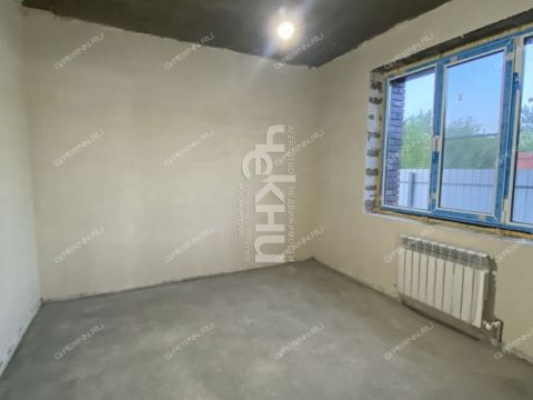 dom-ul-zemlyachki-d-12a фото