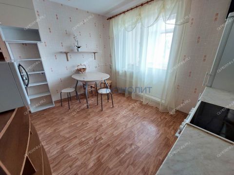 1-komnatnaya-ul-karla-marksa-d-56 фото