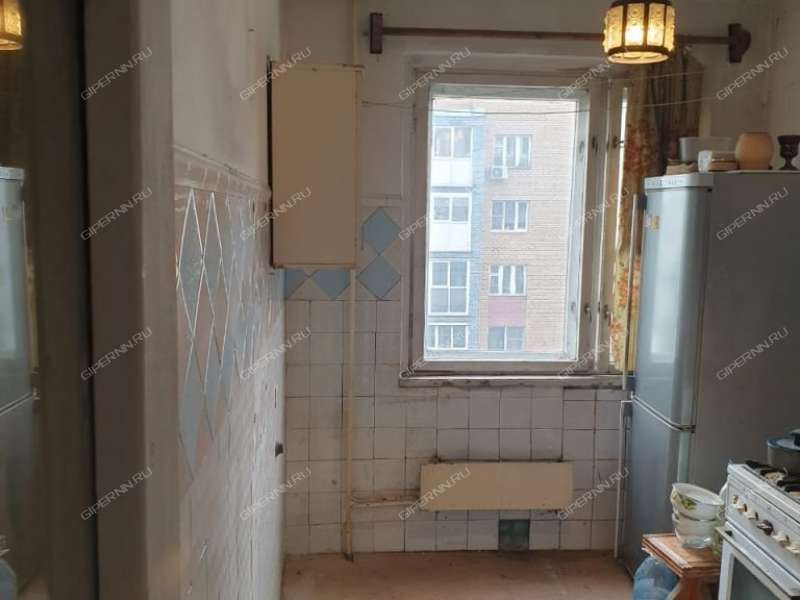 трёхкомнатная квартира на Литературной улице дом 17