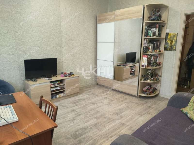 четырёхкомнатная квартира на Сормовском шоссе дом 4