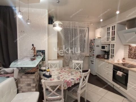 3-komnatnaya-ul-timiryazeva-d-7-k4 фото