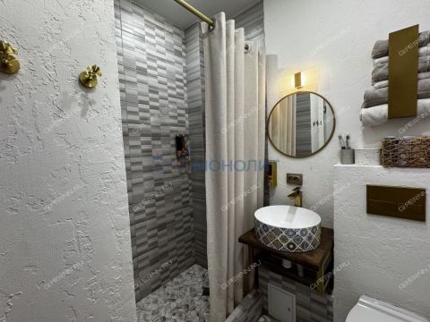 1-komnatnaya-ul-geroya-sovetskogo-soyuza-aristarhova-d-5 фото