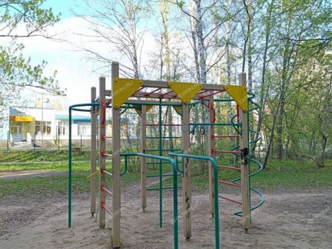 2-komnatnaya-ul-admirala-vasyunina-d-11 фото