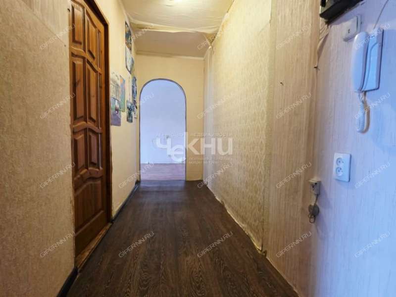 трёхкомнатная квартира на улице Голубева дом 6  к1