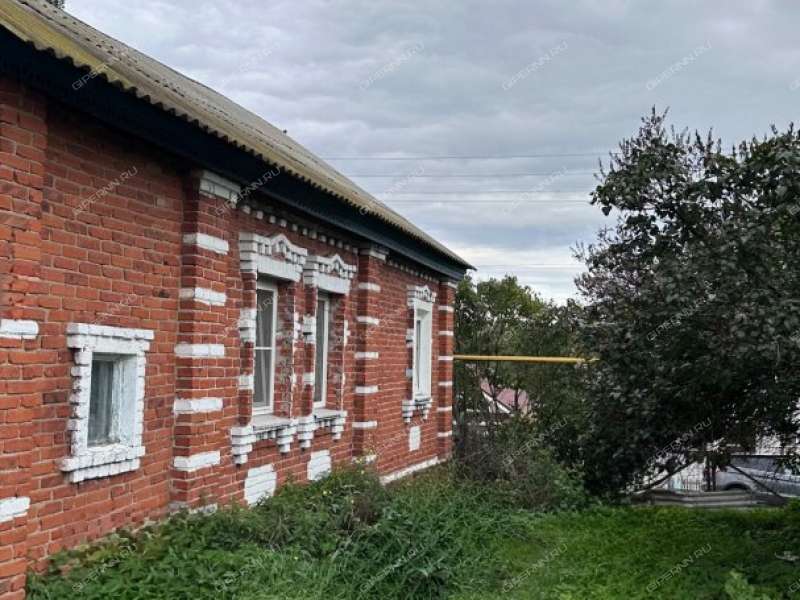 дом на Первомайская ул. деревня Подвалиха