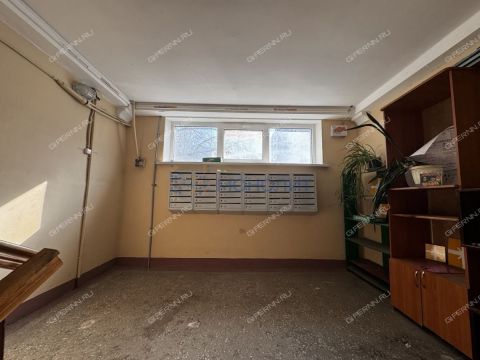 3-komnatnaya-ul-tropinina-d-16 фото