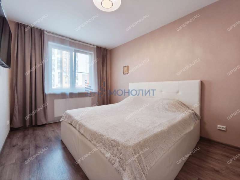 однокомнатная квартира на улице Романтиков дом 3