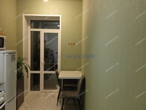3-komnatnaya-ul-strazh-revolyucii-d-16 фото