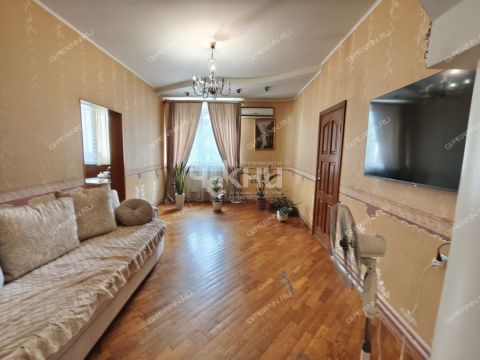 4-komnatnaya-ul-imeni-generala-ivlieva-d-30-k1 фото