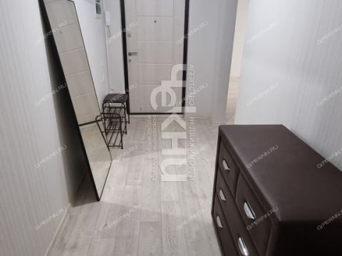 3-komnatnaya-prosp-korablestroiteley-d-60 фото