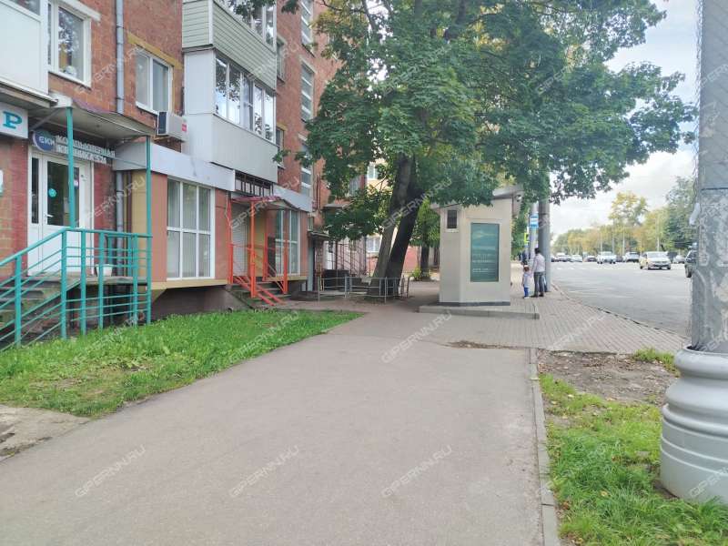 помещение под офис, торговую площадь на улице Бекетова