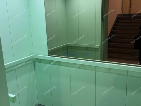 4-komnatnaya-ul-nesterova-d-33 фото