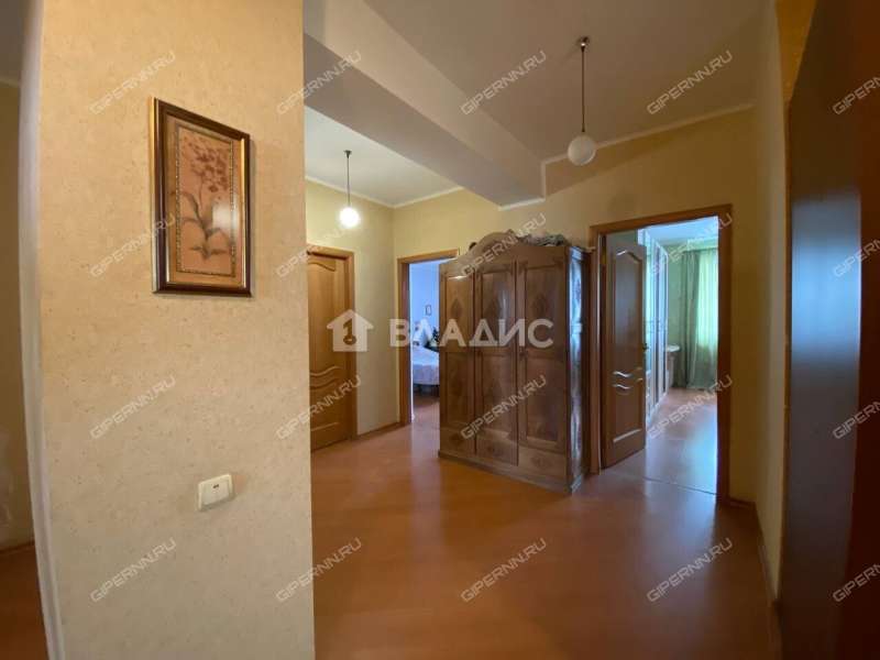 трёхкомнатная квартира на Казанском шоссе дом 16