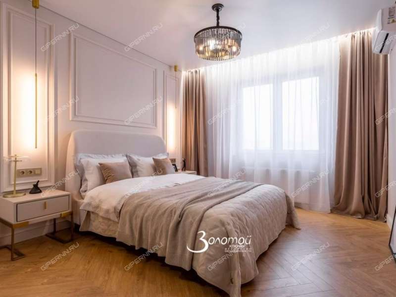 трёхкомнатная квартира на Светлогорской улице дом 6