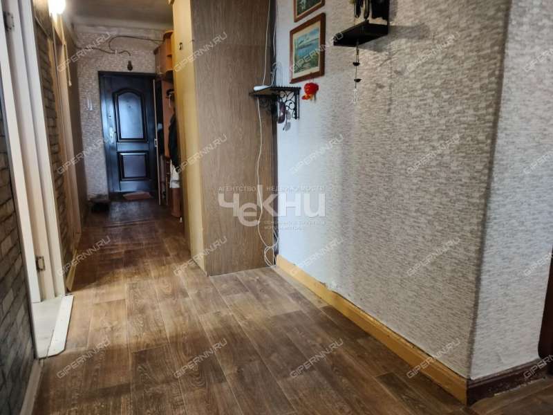 четырёхкомнатная квартира на Сормовском шоссе дом 4