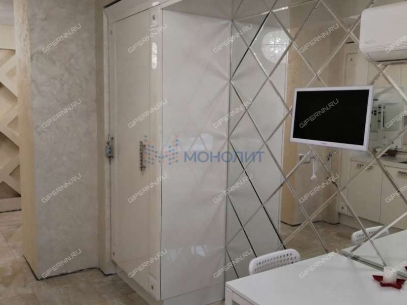 трёхкомнатная квартира на улице Дунаева дом 17