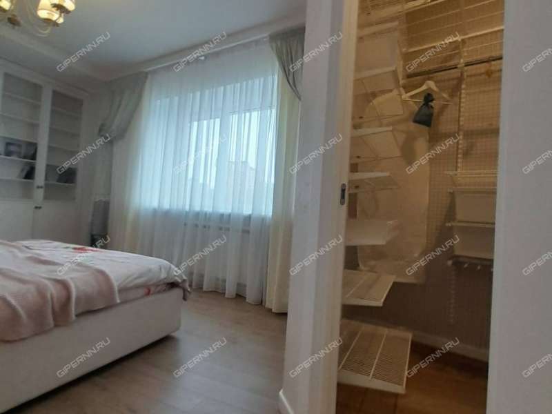 трёхкомнатная квартира на улице Родионова дом 193 к7