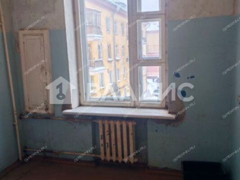 2-komnatnaya-ul-burdenko-d-20 фото