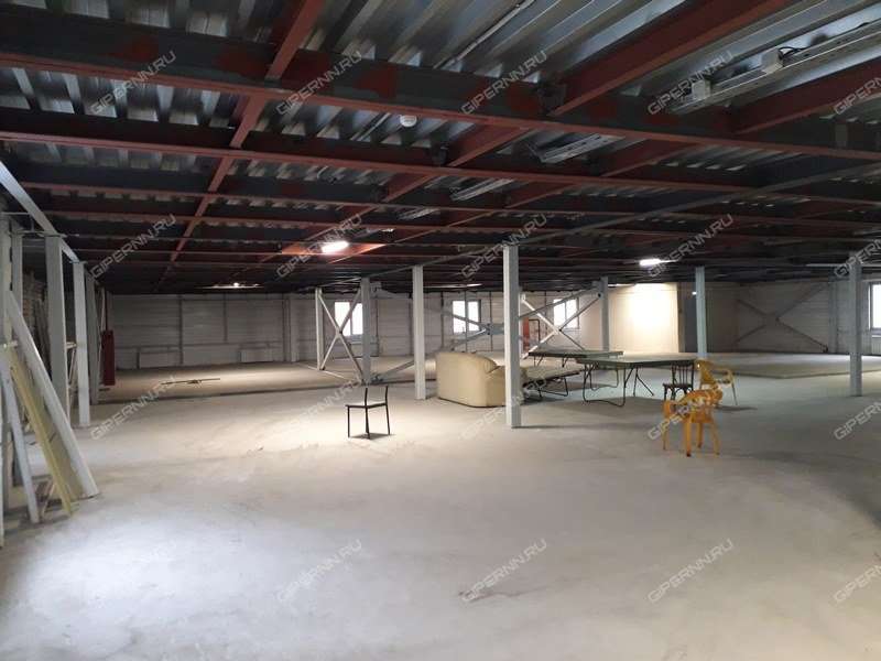 помещение под склад на улице Октябрьской Революции