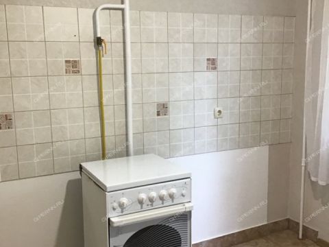 2-komnatnaya-ul-verhnepecherskaya-d-1-k1 фото