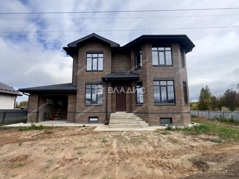 дом на улице Катукова город Бор