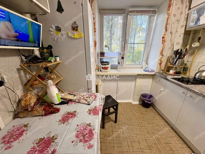 трёхкомнатная квартира на улице Вахтангова дом 26