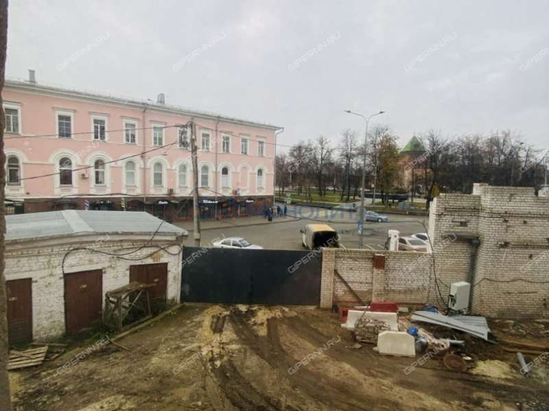 пятикомнатная квартира на Варварской улице дом 3Б