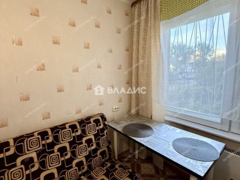 1-komnatnaya-nab-volzhskaya-d-10 фото