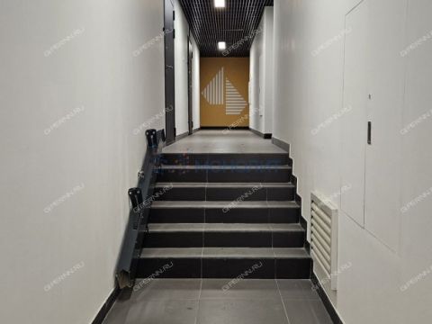 1-komnatnaya-pl-komsomolskaya-d-4 фото