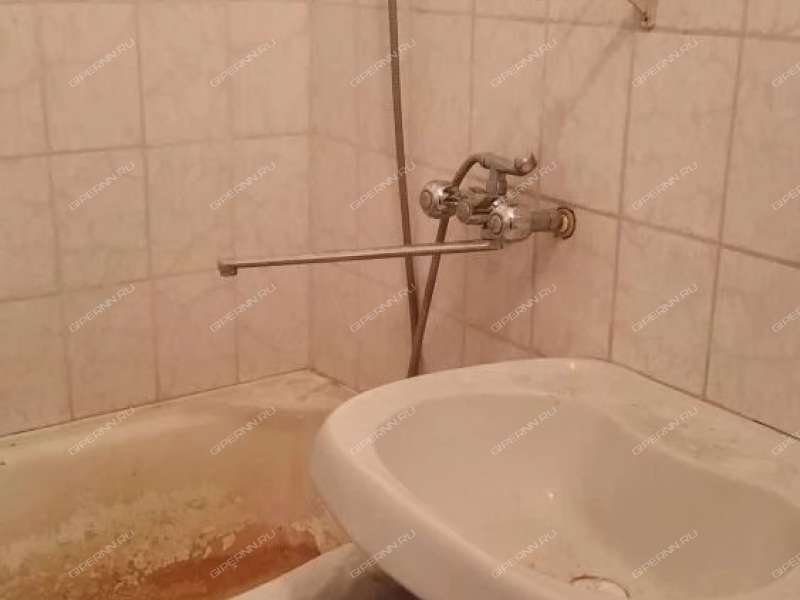 трёхкомнатная квартира в Гаражном переулке дом 5