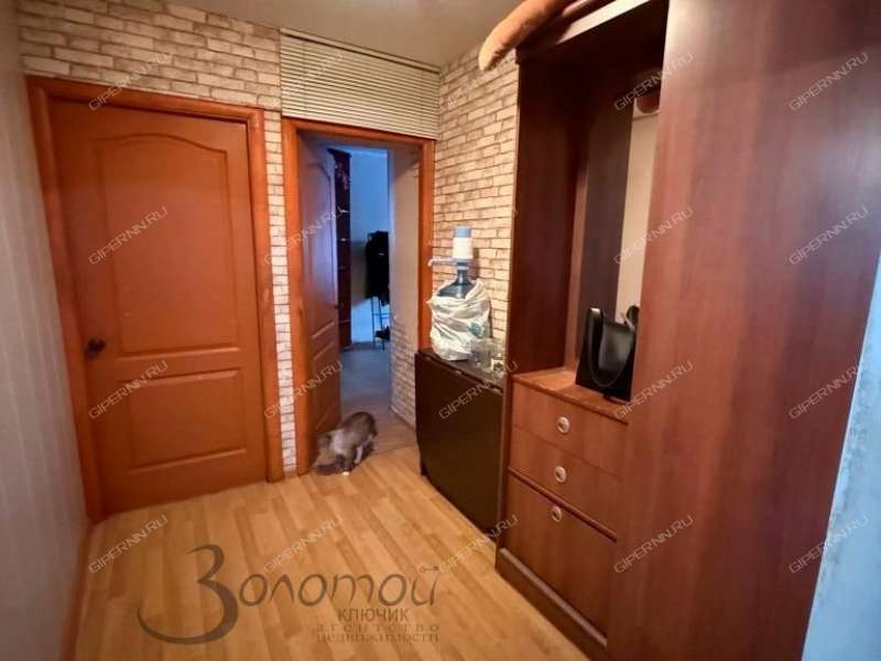 трёхкомнатная квартира на улице Пермякова дом 4а