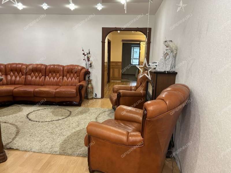 трёхкомнатная квартира на проспекте Гагарина дом 109