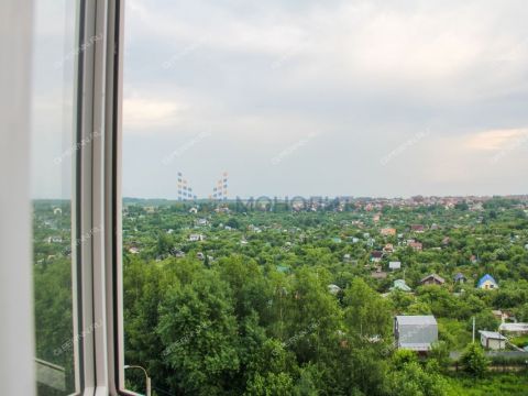 1-komnatnaya-ul-vyatskaya-d-4 фото