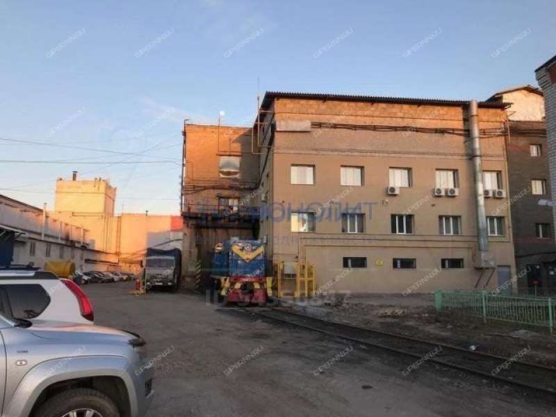 здание под склад, производственную площадь на Памирской улице