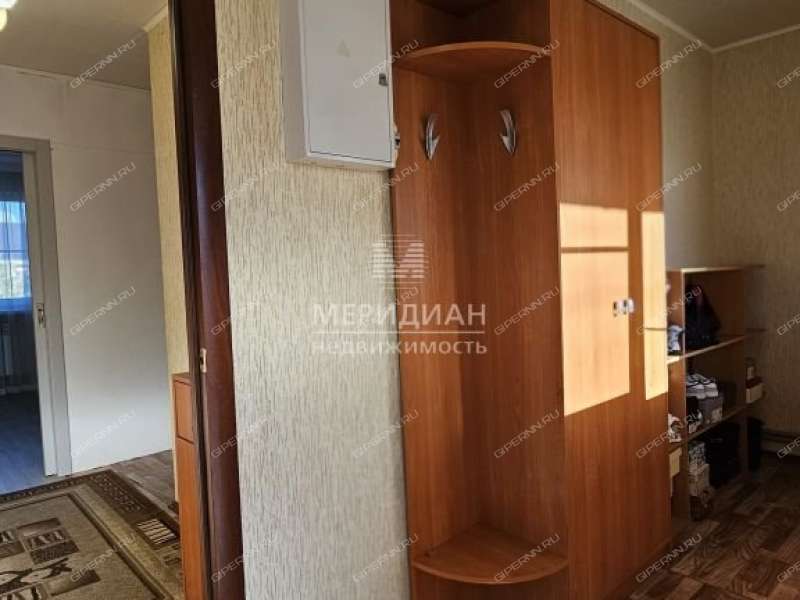 дом на Никанорова ул Бор