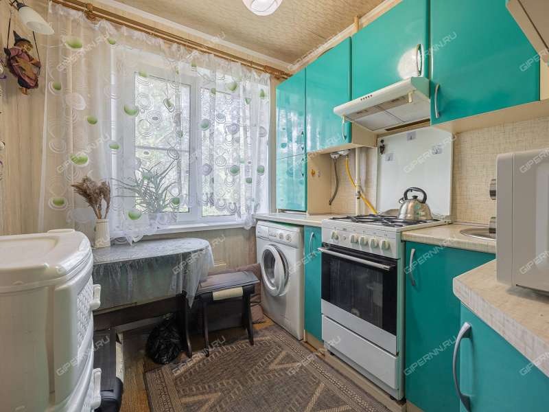 двухкомнатная квартира на улице Бурденко дом 14