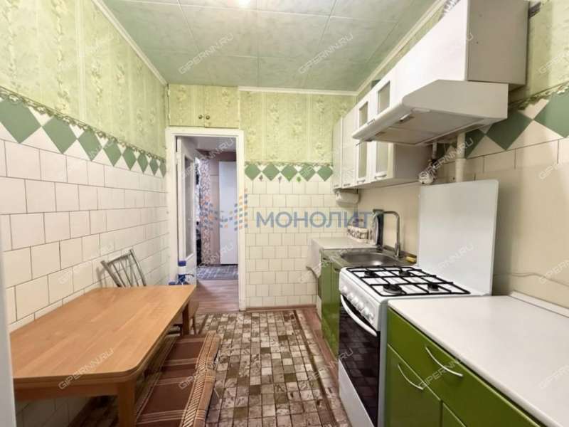 трёхкомнатная квартира на улице Маршала Голованова дом 33