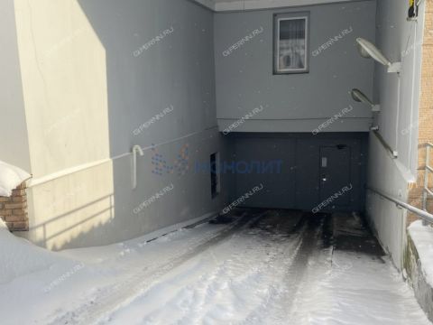 parkovochnoe-mesto-ul-maslyakova-d-12a фото