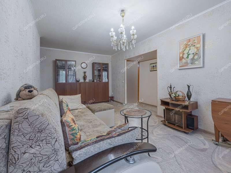 трёхкомнатная квартира на улице Адмирала Васюнина дом 5 к1