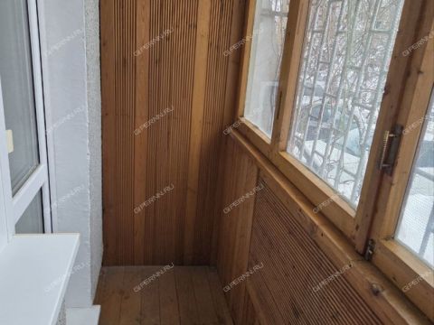 2-komnatnaya-ul-sergeya-esenina-d-13 фото