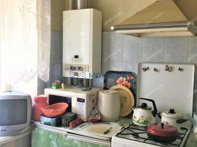 трёхкомнатная квартира на улице Ванеева дом 61