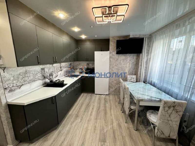 помещение под недвижимость под гостиничный бизнес на улице Верхнепечёрская