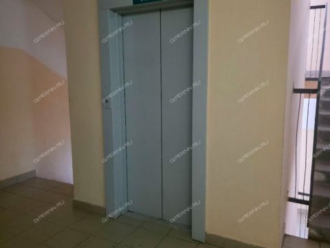 kvartira-studiya-ul-40-let-pobedy-d-21 фото