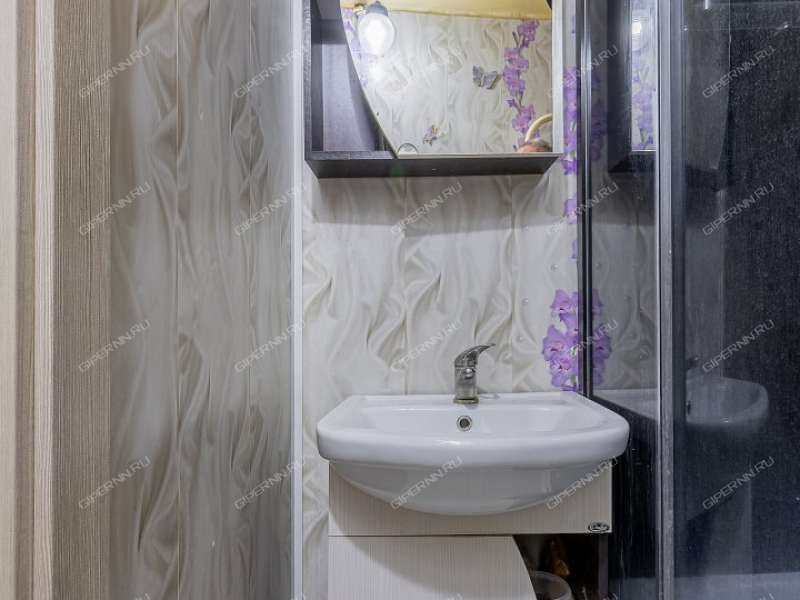 двухкомнатная квартира на улице Бурденко дом 14