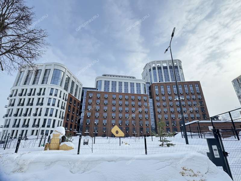 Дальняя улица, 10 фото