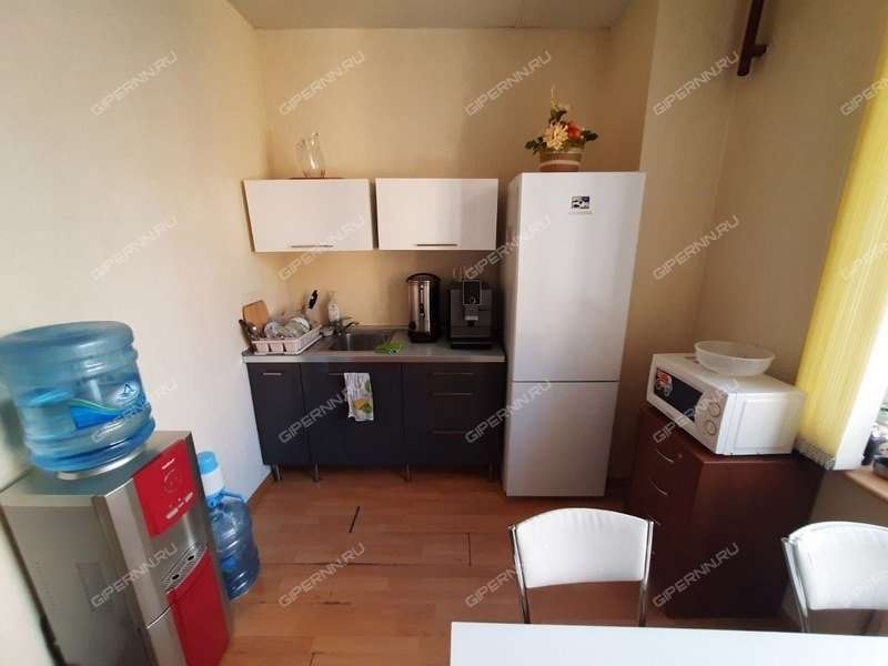 помещение под офис на Короленко ул., д.19б